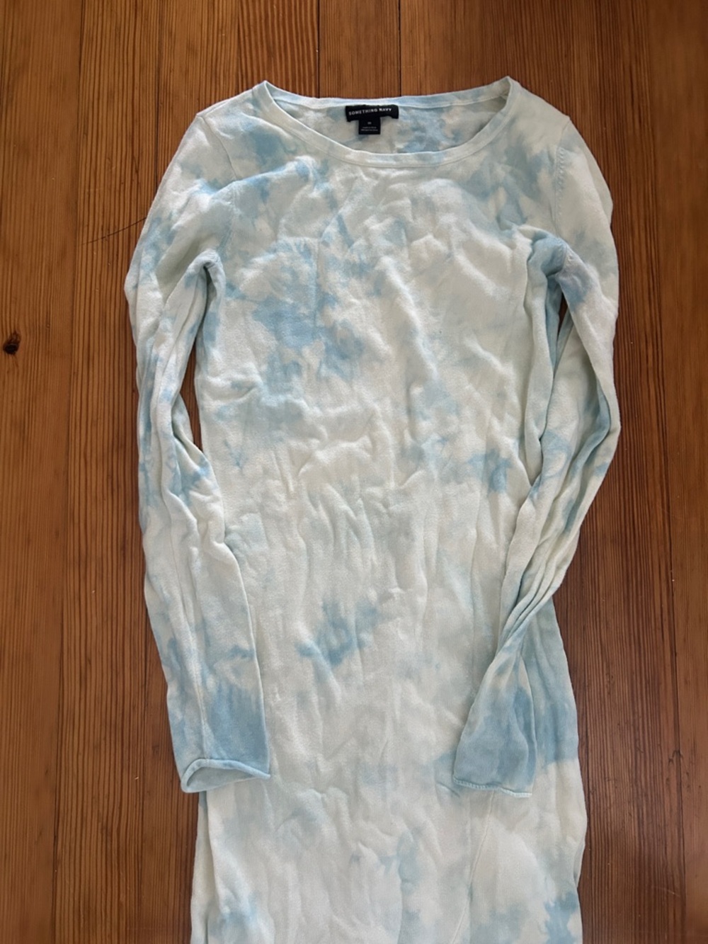 Something Navy Tie-Dye Long Sleeve midi Dress - Light Blue & White